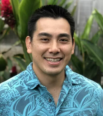 derek-m-atta-physical-therapist-aiea